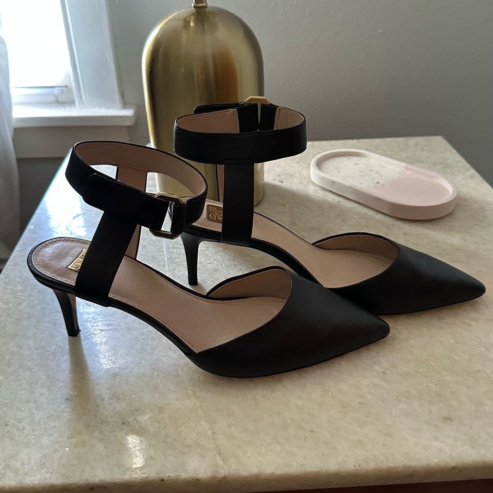 Louise et Cie Black Ankle Strap Heels Size 10